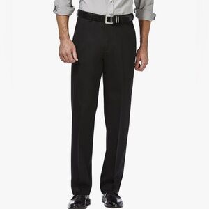 HAGGAR Men’s Flat Front Classic Fit No Iron Khaki’s